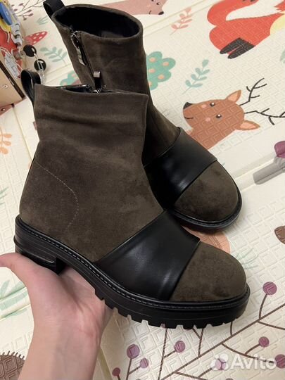 Ботинки женские 40 размер