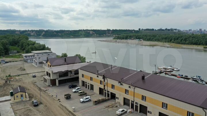 1-к. квартира, 56 м², 1/2 эт.