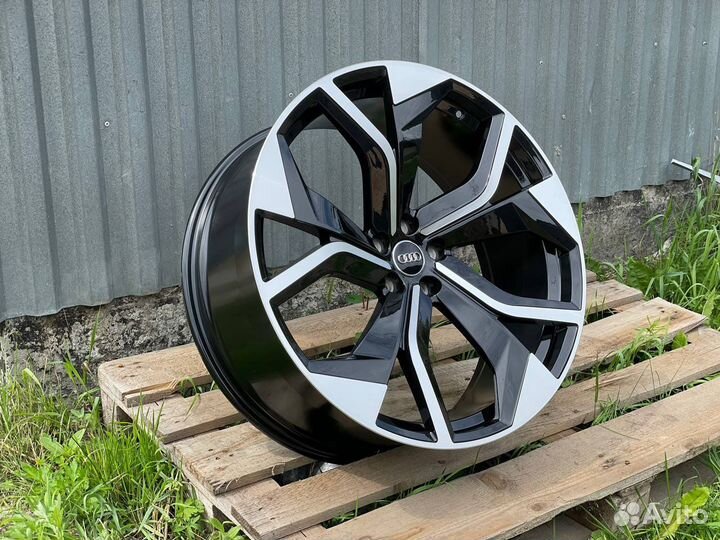 Новые R22 диски на Audi Q7 Q8