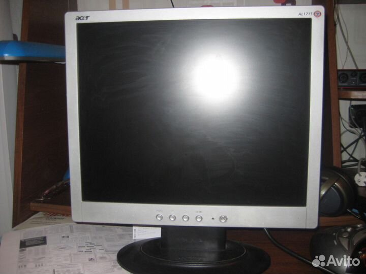 Монитор 17