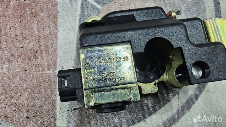 Трос блокировки АКПП Mercedes-Benz W140 W210 W463