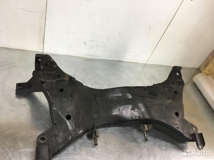 Подрамник lancer 9 outlander (1 поколение)