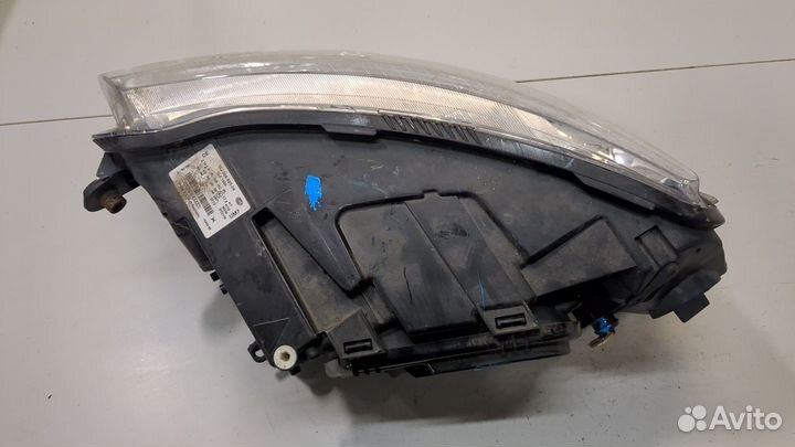 Фара (передняя) правая Audi A6 (C6)