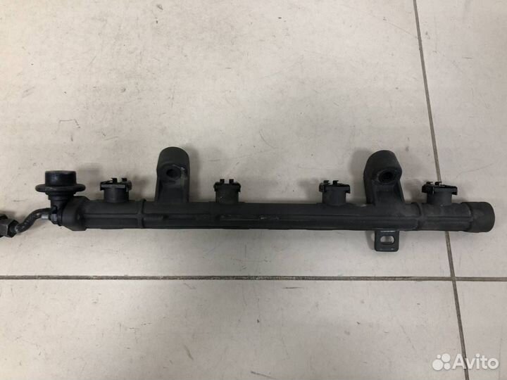 Рейка топливная рампа Kia Ceed ED 2007-2012