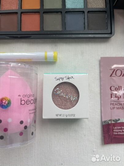 Набор косметики пакетом