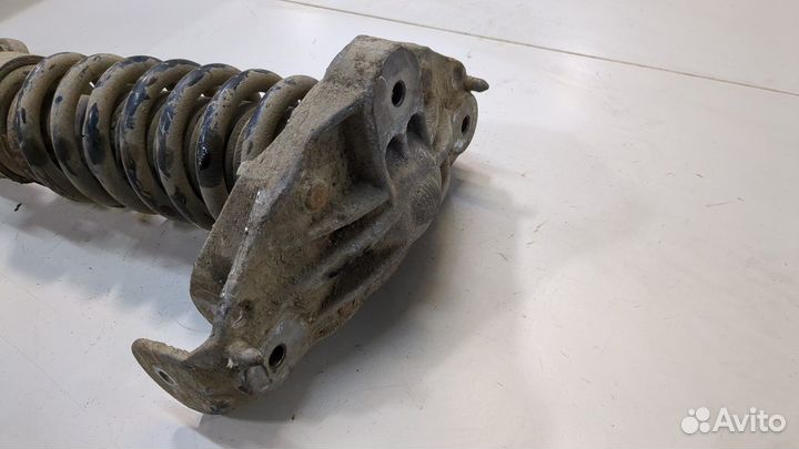 Амортизатор подвески правый передний Volkswagen Touareg