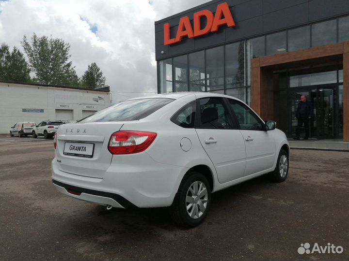 LADA Granta 1.6 МТ, 2023