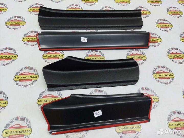 Накладки на пороги renault logan 2