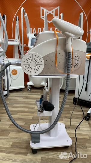 Аппарат Удаление тату, карбоновый пилинг,YAG лазер