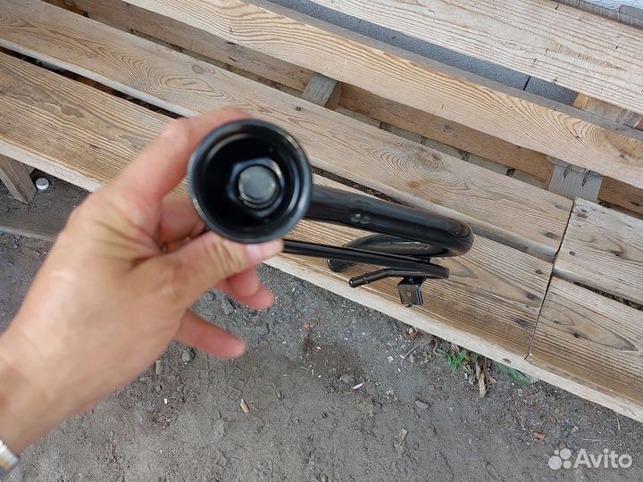 Горловина топливного бака 17667S9AG00 Хонда срв 2