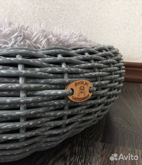 Лежанка для собак и кошек