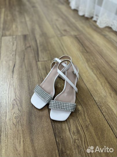 Туфли женские