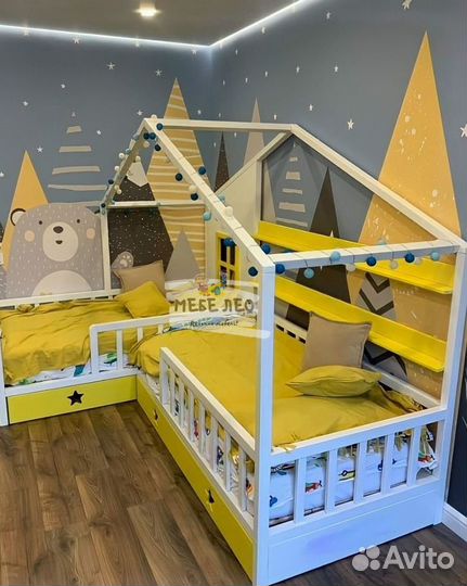 Кровать домик