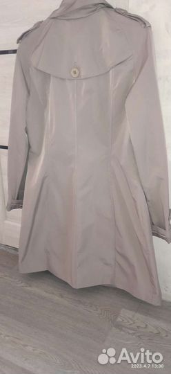 Плащ женский