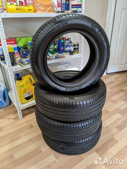 Pirelli Cinturato P7 205/60 R16 92V