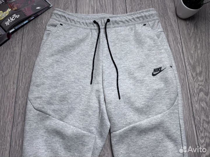 Штаны Nike tech fleece