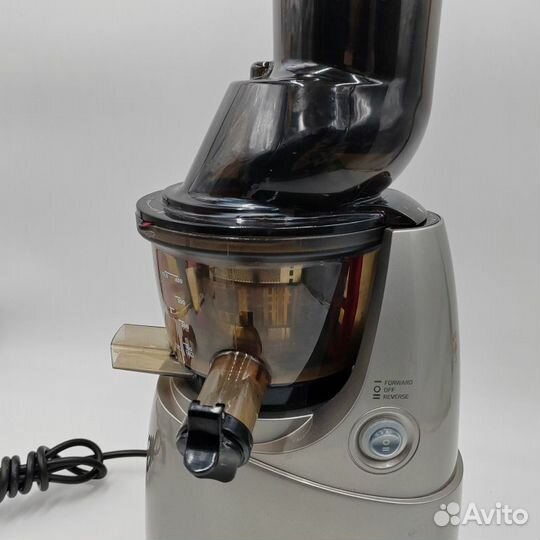 Соковыжималка Bork S-611