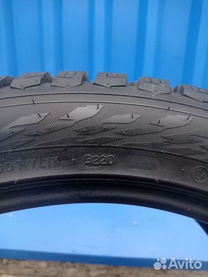 Nokian Tyres Hakkapeliitta 9 SUV 285/40 R22 110T