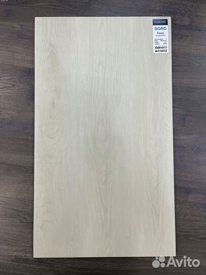 Кварц виниловый ламинат дуб