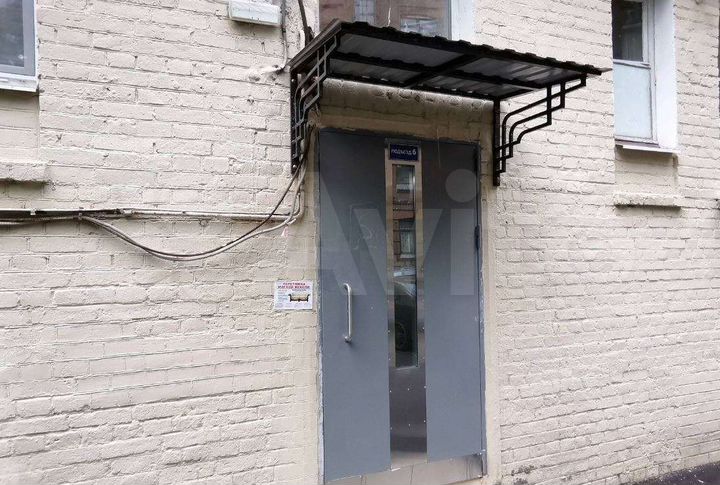 Комната 14 м² в 5-к., 3/5 эт.