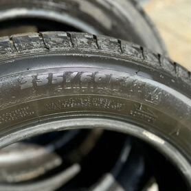 Michelin Latitude Cross 235/60 R18