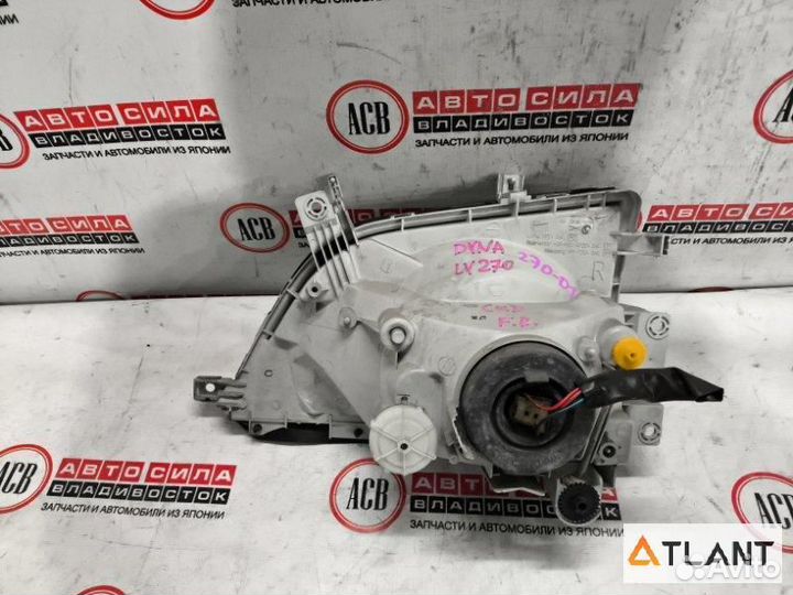 Фара правая toyota dyna