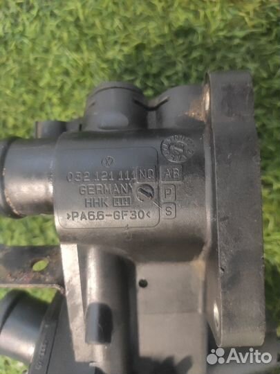 Корпус термостата Volkswagen Golf 4 1J