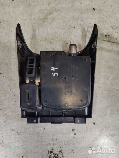 Накладка центральной консоли Hyundai Sonata 4 EF