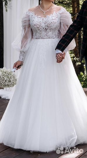 Свадебное платье