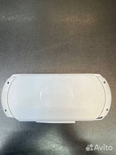 Sony PSP E1008 white 4gb 10 игр