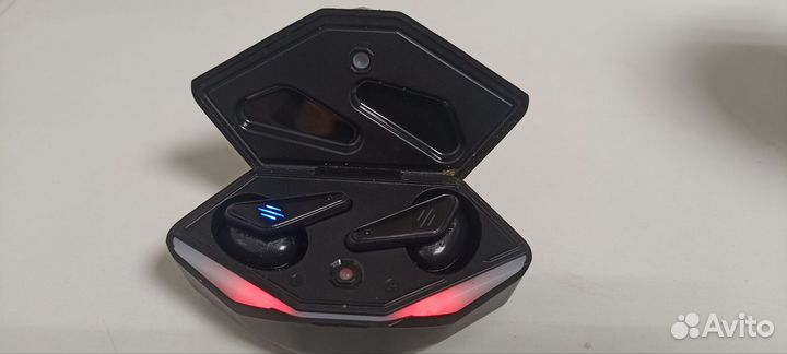 Беспроводные наушники