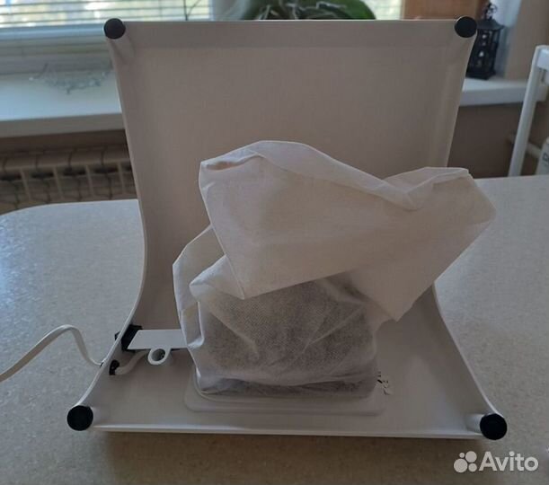 Маникюрная вытяжка