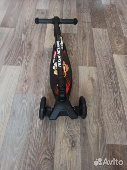 Самокат детский трехколесный бу