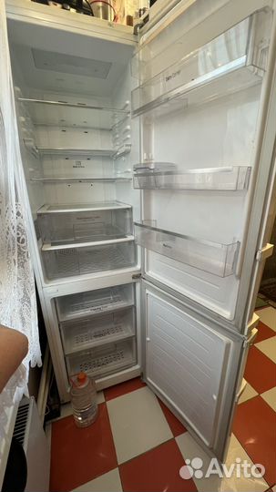 Холодильник LG no frost бу
