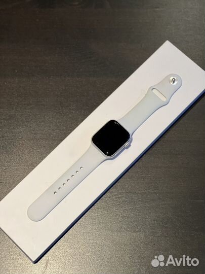 Часы apple watch 4 se 40 mm