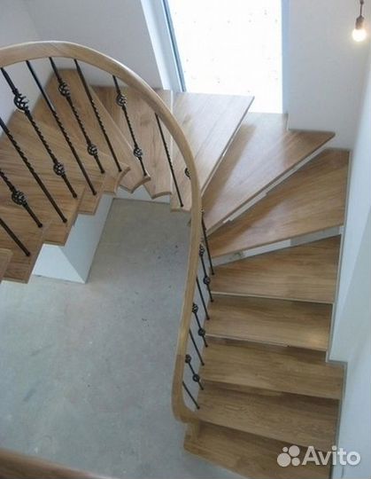 Лестницы на второй этаж