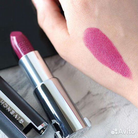 Givenchy le rouge помада+свотч