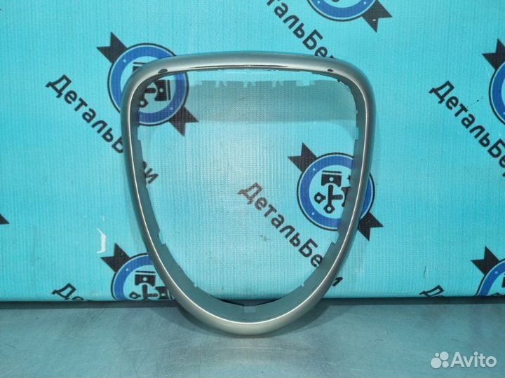 Накладка кулисы кпп Nissan Qashqai J10