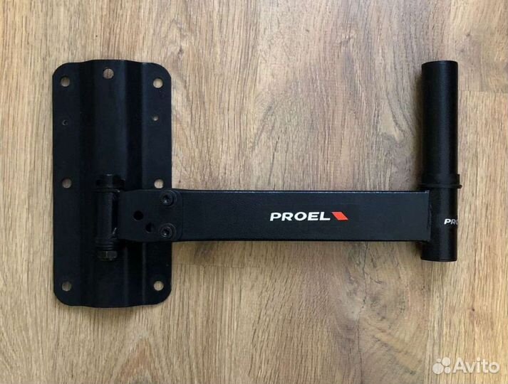 Кронштейн для акустики