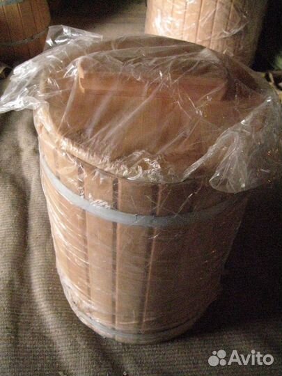 Кадка деревянная