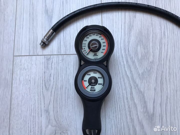 3-х приборная консоль Tusa