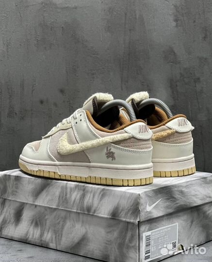 Кроссовки унисекс