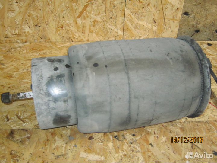 Пневмоподушка с/с М16/24 Scania 1932592