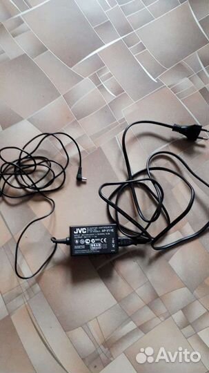 Зарядка для видеокамеры