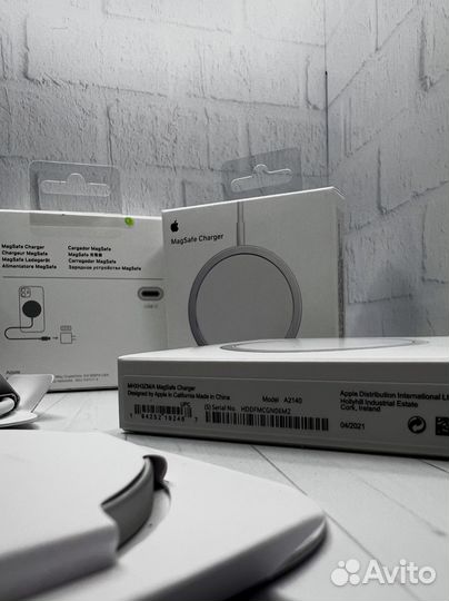 Зарядное устройство Apple MagSafe Charger