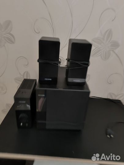 Колонки для компьютера с сабвуфером