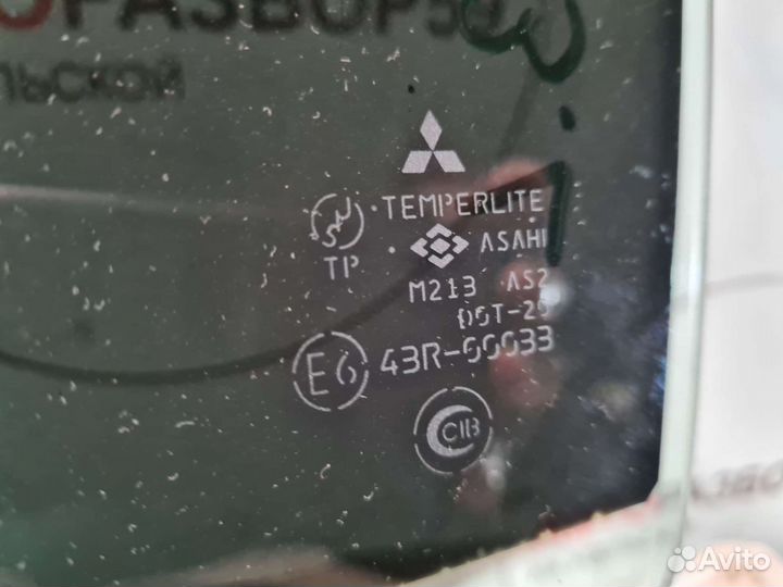 Стекло заднее левое Mitsubishi Galant 1997-2003