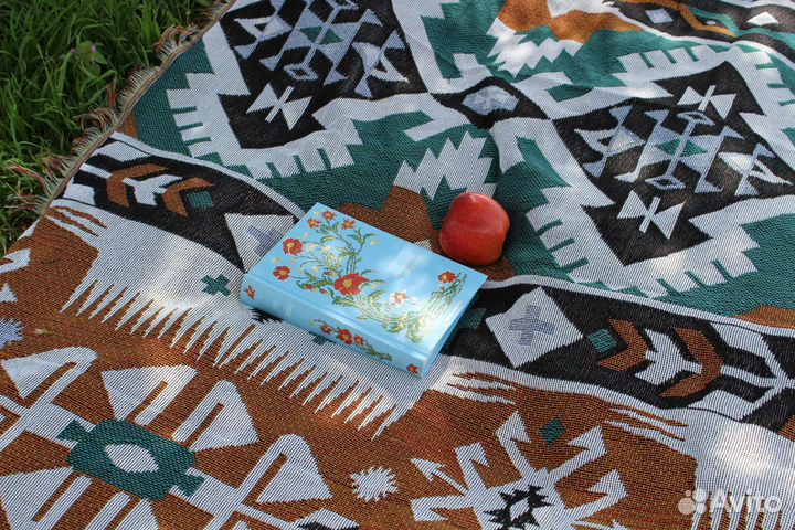 Стильные пледы для отдыха на свежем воздухе