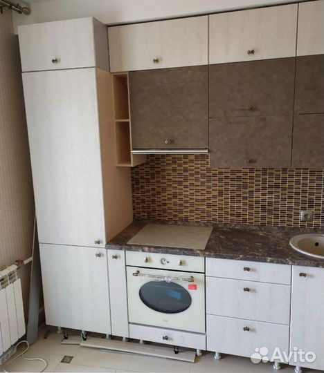 Кухонные гарнитуры