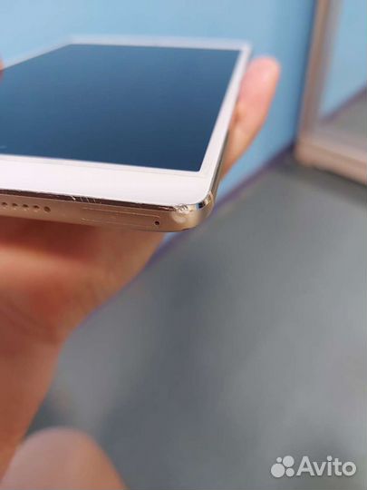 Планшет Huawei MediaPad M3